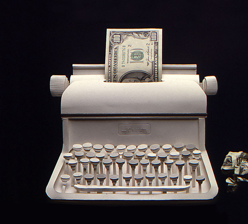 Escultura en papel de un maquina de escribir
